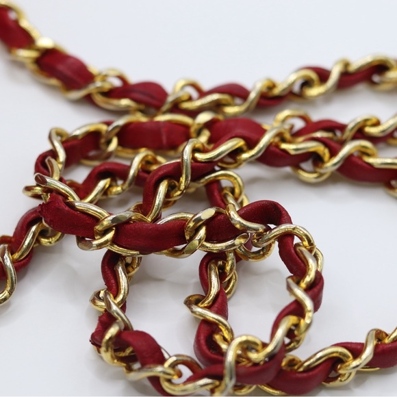 CHANEL Vintage Flap Mini Rectangle Red 1989-1991 - Picture 9 of 16